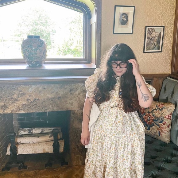 Welcome!💐 - Picture 5 of 6